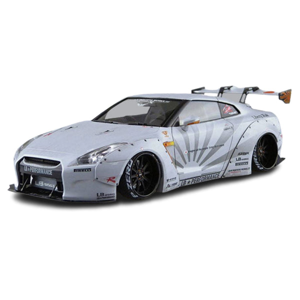 Aoshima LB Works R35 GT-R V2 1/24 Scale Model